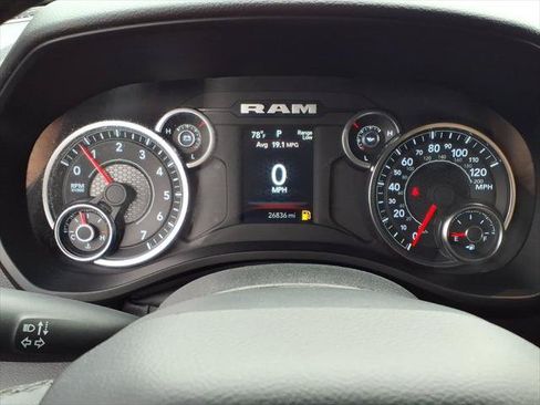 Used 2025 RAM 1500 Big Horn AWD/4WD image 15