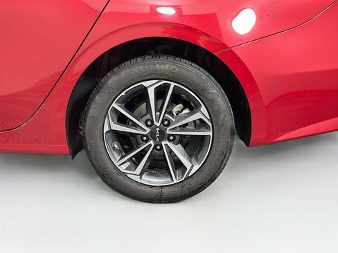 Used 2024 Kia Forte LXS FWD image 29