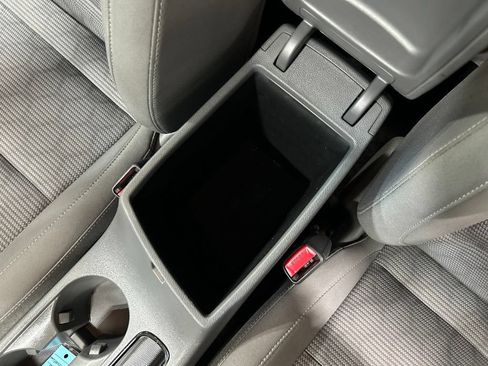Used 2019 Kia Niro LX FWD image 25