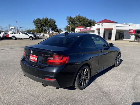 Used 2016 BMW M235i Coupe w/ Technology Package image 32