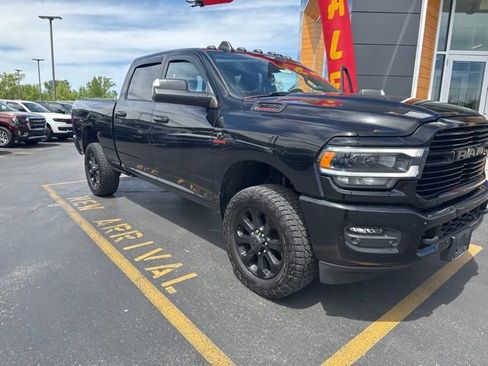 Used 2021 RAM 2500 Big Horn w/ Level 2 Equipment Group AWD/4WD image 4