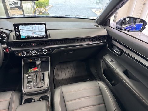 Used 2025 Honda CR-V Sport Touring image 47