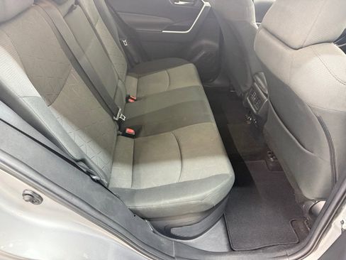 Used 2020 Toyota RAV4 XLE w/ Convenience Package image 23