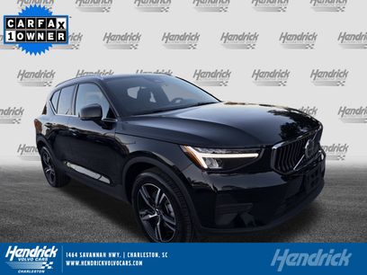 Certified 2025 Volvo XC40 B5 Core