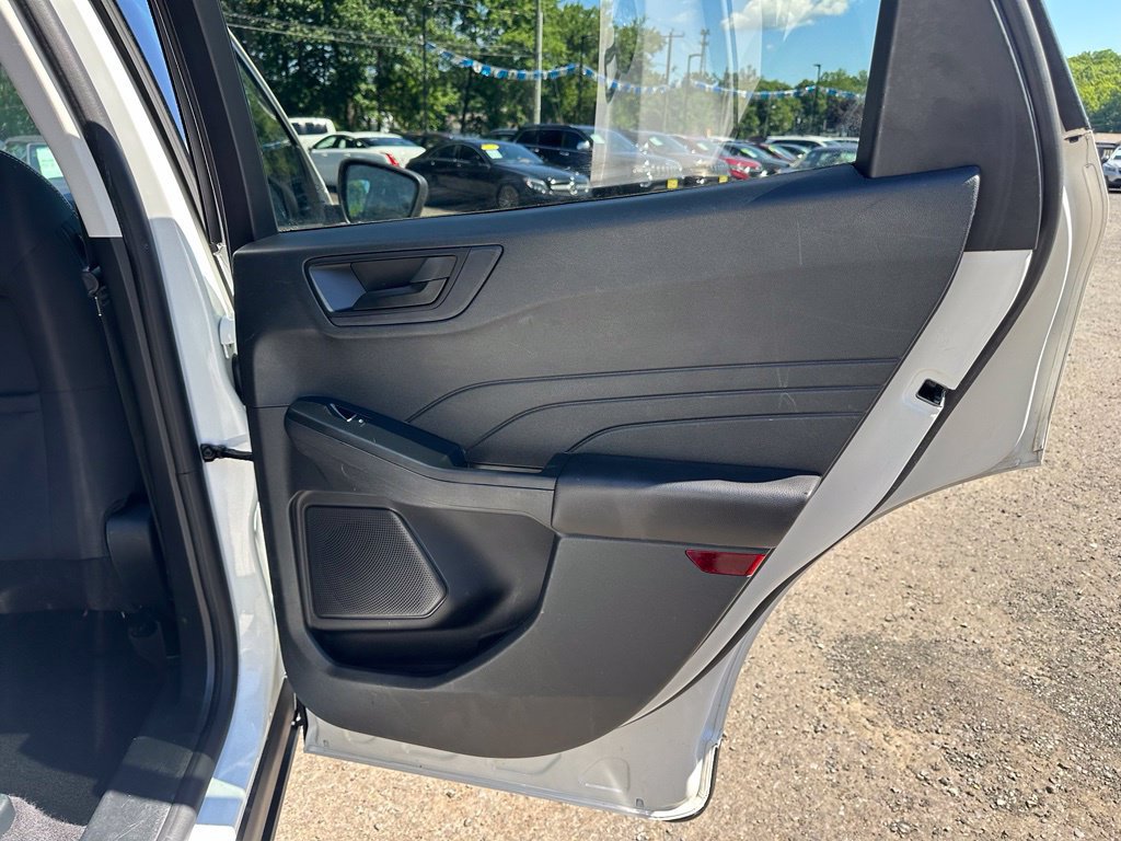 Used 2022 Ford Escape SE FWD image 29