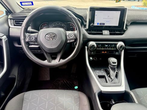 Used 2025 Toyota RAV4 XLE w/ Convenience Package FWD image 8
