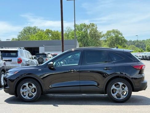 Used 2025 Ford Escape ST-Line w/ Equipment Group 301A FWD image 40