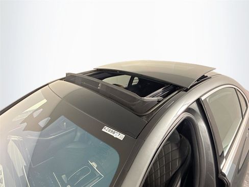 Used 2024 Mercedes-Benz S 580e 4MATIC Sedan image 14