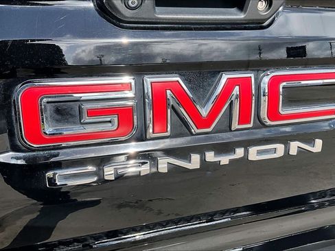 Used 2023 GMC Canyon Elevation w/ Elevation Premium Package image 31