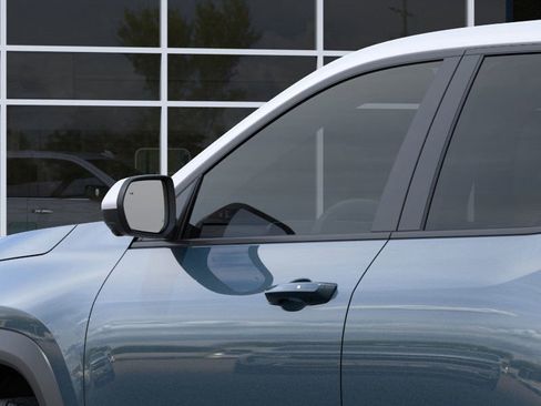 New 2026 Chevrolet Equinox LT w/ Convenience Package II image 12