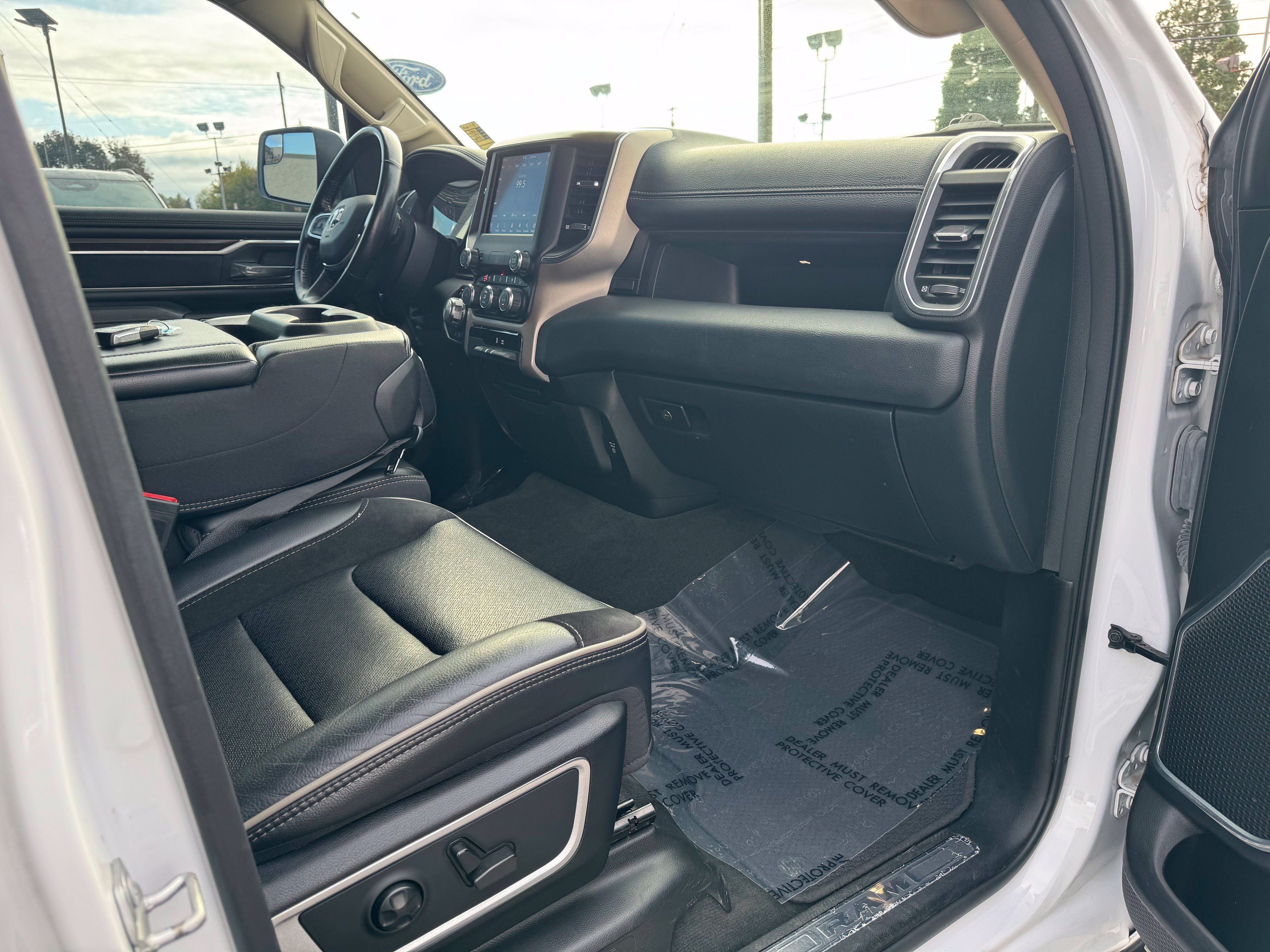 Used 2021 RAM 1500 Laramie w/ Off Road Group AWD/4WD image 24
