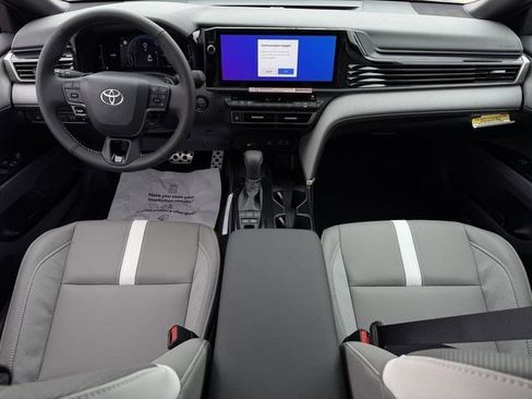 New 2026 Toyota Camry SE image 11