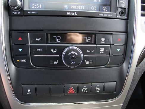 Used 2013 Jeep Grand Cherokee Laredo AWD/4WD image 12