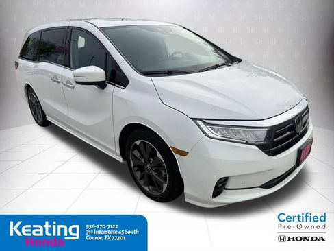 Used 2023 Honda Odyssey Elite image 3