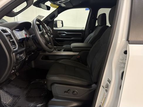 Used 2025 RAM 1500 Big Horn AWD/4WD image 15