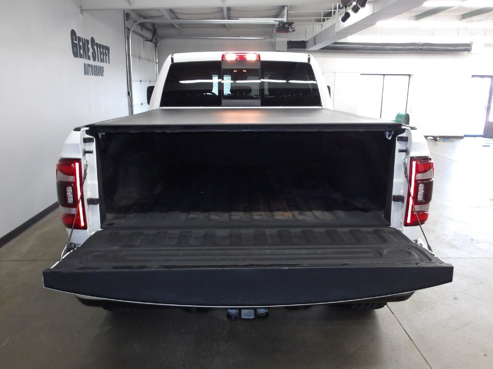 Used 2023 RAM 2500 Big Horn w/ Level B Equipment Group AWD/4WD image 19