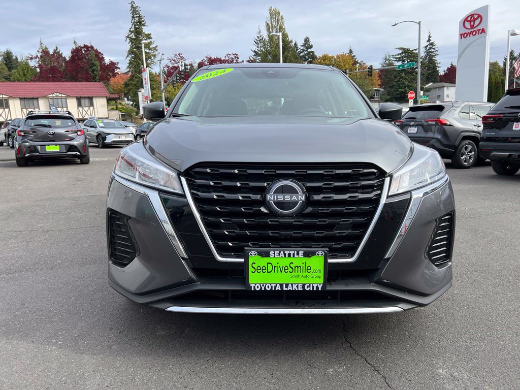 Used 2024 Nissan Kicks S FWD image 2