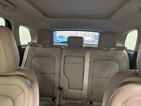 Used 2020 Lincoln Corsair Reserve w/ Equipment Group 201A image 21