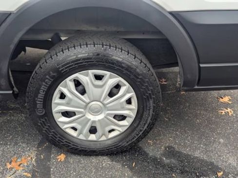 Used 2022 Ford Transit 250 Low Roof w/ Exterior Upgrade Package image 10