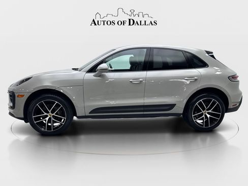 Used 2023 Porsche Macan AWD/4WD image 5