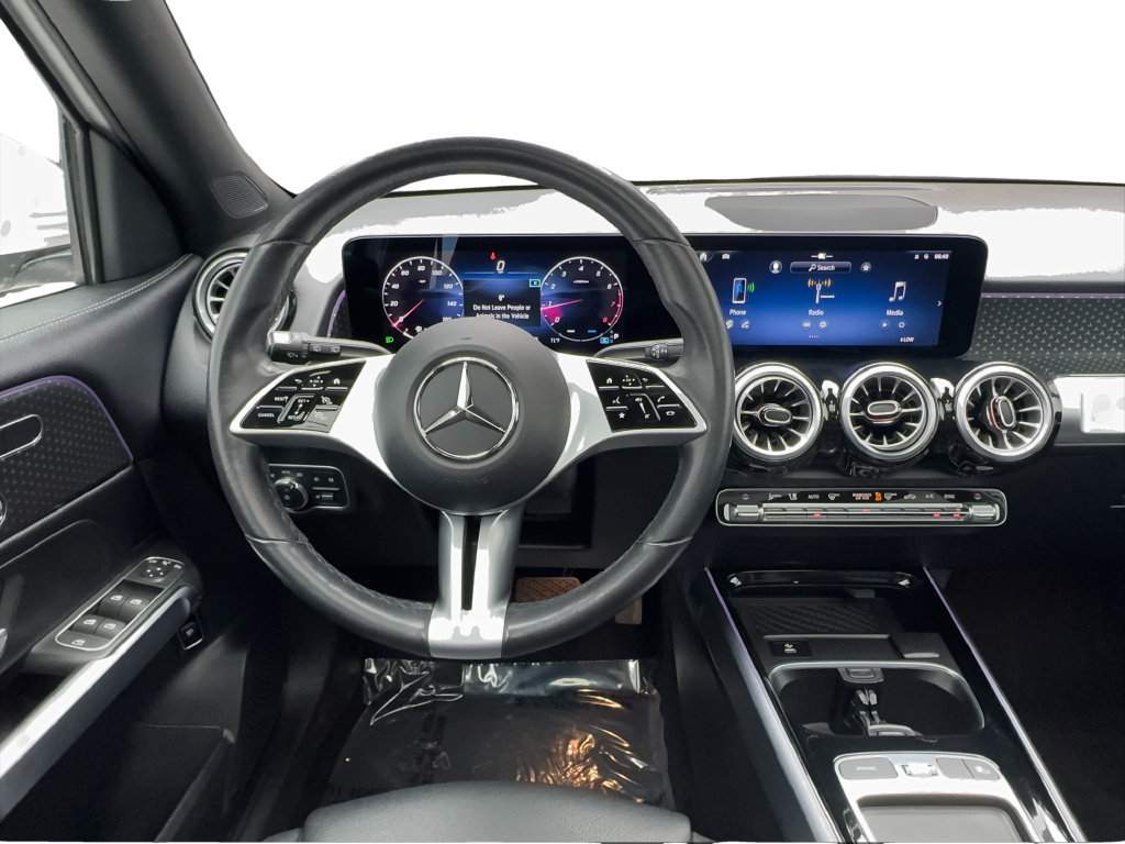 Used 2025 Mercedes-Benz GLB 250 4MATIC image 33