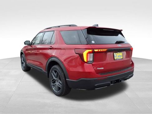 New 2026 Ford Explorer ST-Line w/ ST-Line Street Pack AWD/4WD image 6
