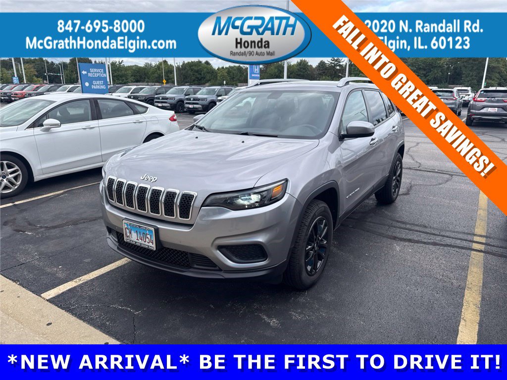 Used 2020 Jeep Cherokee Latitude w/ Cold Weather Group AWD/4WD image 1