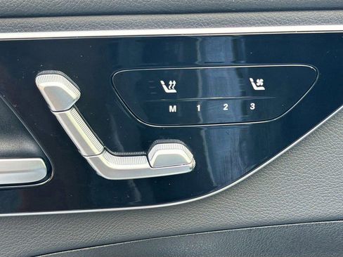 Used 2024 Mercedes-Benz C 300 Sedan image 25