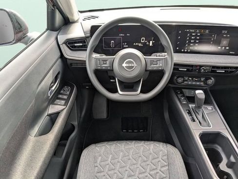 New 2026 Nissan Kicks SV w/ SV Premium Package FWD image 26