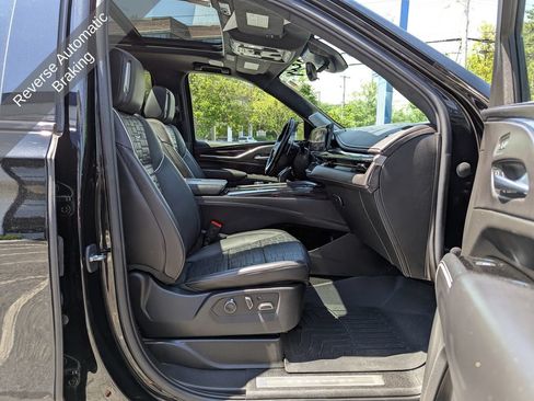 Used 2023 Cadillac Escalade V AWD/4WD image 41