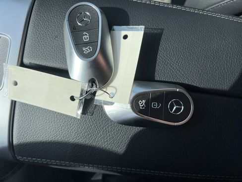 Used 2025 Mercedes-Benz C 300 C 300 image 38