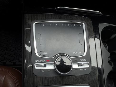 Used 2019 Audi Q7 3.0T Premium Plus w/ Premium Plus Package image 40