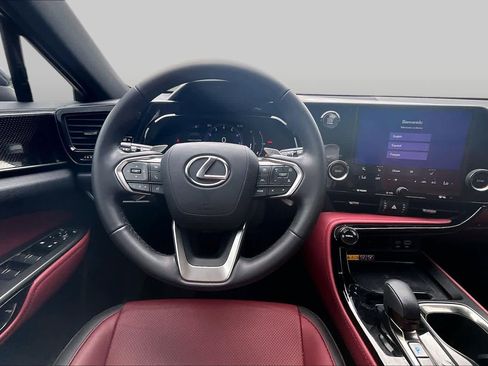 Used 2025 Lexus NX 250 FWD w/ Accessory Package (Z2) image 6