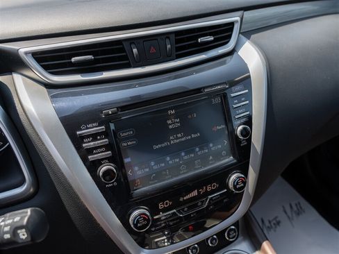 Used 2016 Nissan Murano Platinum w/ Platinum Technology Package AWD/4WD image 34