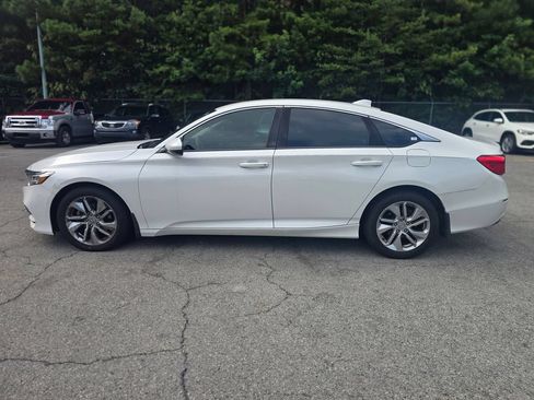 Used 2018 Honda Accord LX image 4