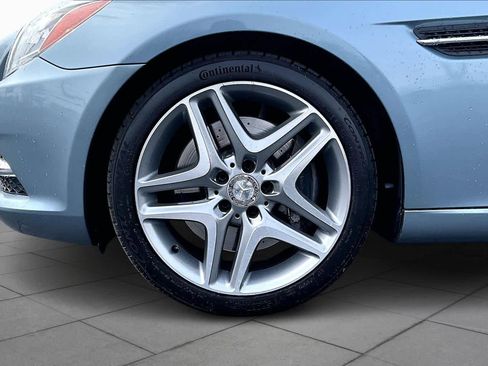 Used 2012 Mercedes-Benz SLK 350 image 11