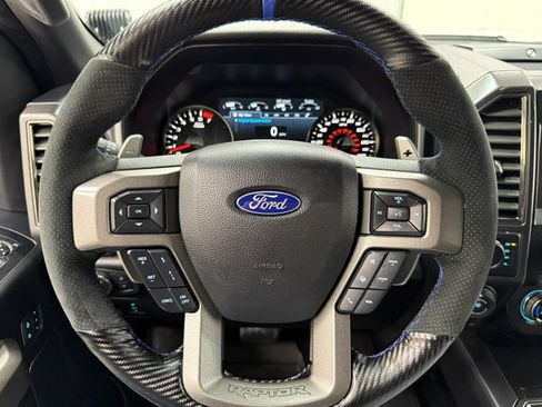 Used 2020 Ford F150 Raptor w/ Equipment Group 802A Luxury AWD/4WD image 19