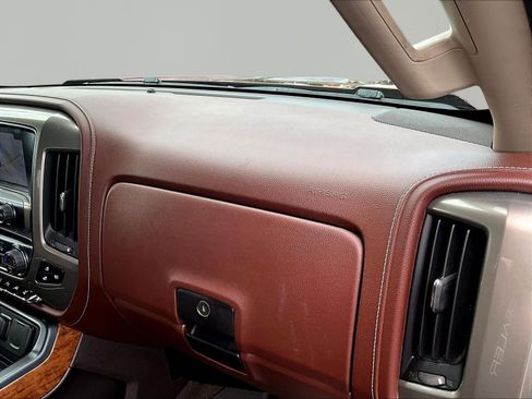 Used 2017 Chevrolet Silverado 1500 High Country AWD/4WD image 26