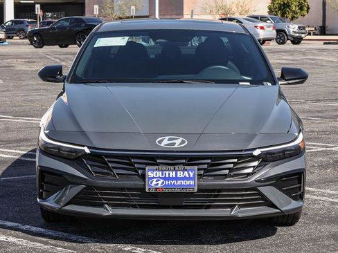 New 2026 Hyundai Elantra SEL Sport Premium FWD image 2