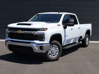 Used 2025 Chevrolet Silverado 3500 LT w/ Safety Package