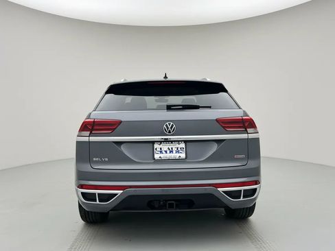 Used 2022 Volkswagen Atlas Cross Sport SEL R-Line image 5