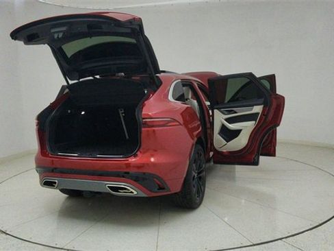 Used 2025 Jaguar F-PACE R-Dynamic S image 73