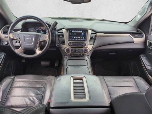Used 2018 GMC Yukon Denali w/ Open Road Package RWD image 20