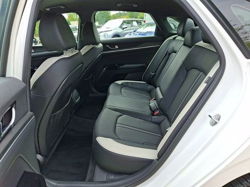 Used 2025 Kia K5 GT-Line image 11