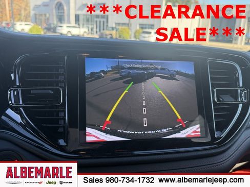 Used 2024 Dodge Durango GT image 23