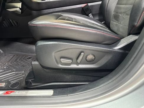 Used 2020 Ford Edge ST-Line FWD image 6