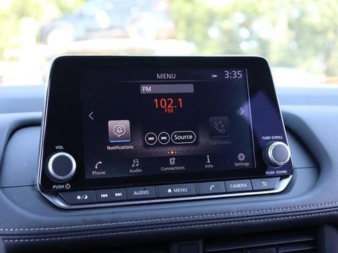 Certified 2026 Nissan Rogue SV FWD image 11