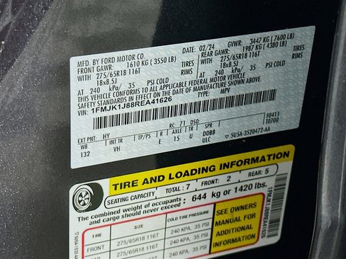 Used 2024 Ford Expedition Max XLT image 12