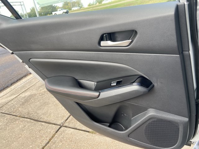 Used 2025 Nissan Altima 2.5 SR FWD image 49