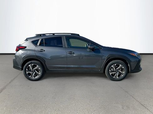 Used 2024 Subaru Crosstrek 2.0i Premium image 8